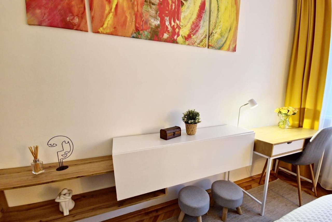 Tusmorez Central Apartment Тыргу-Муреш Экстерьер фото